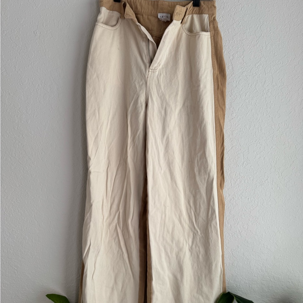 Women’s Colorblock Cream and Tan Pants